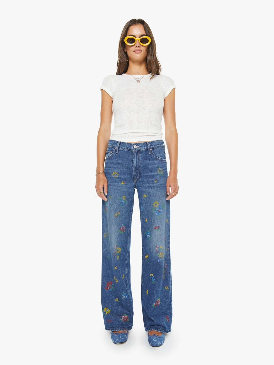 The Rerun Zip Sneak in Field Of Flowers – Edit and Co