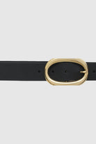 anine bing signature link belt in black women women's belt gold hardware detail image