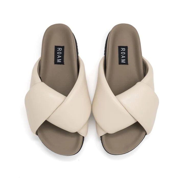 Roam women's foldy puffy sandals in cream.